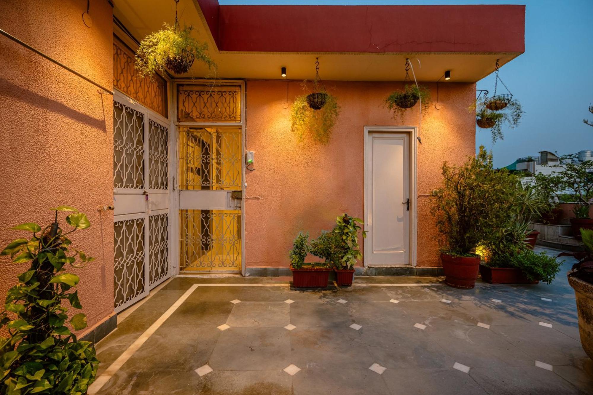 Quaint Penthouse 2bhk Kailash Hill Apartment *