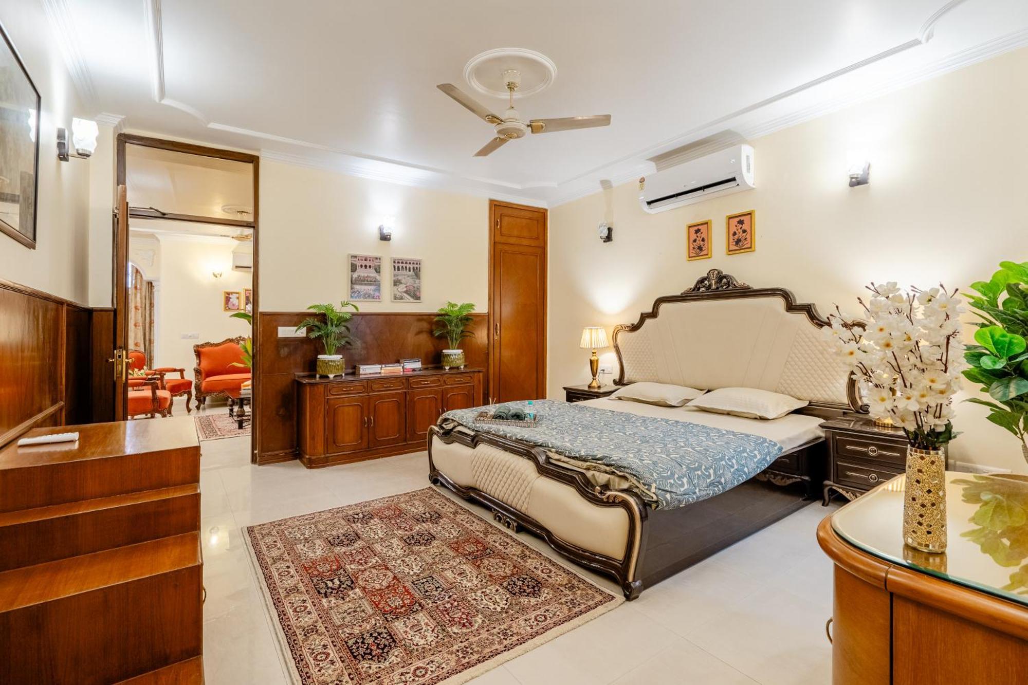 Apartment Quaint Penthouse 2bhk Kailash Hill New Delhi