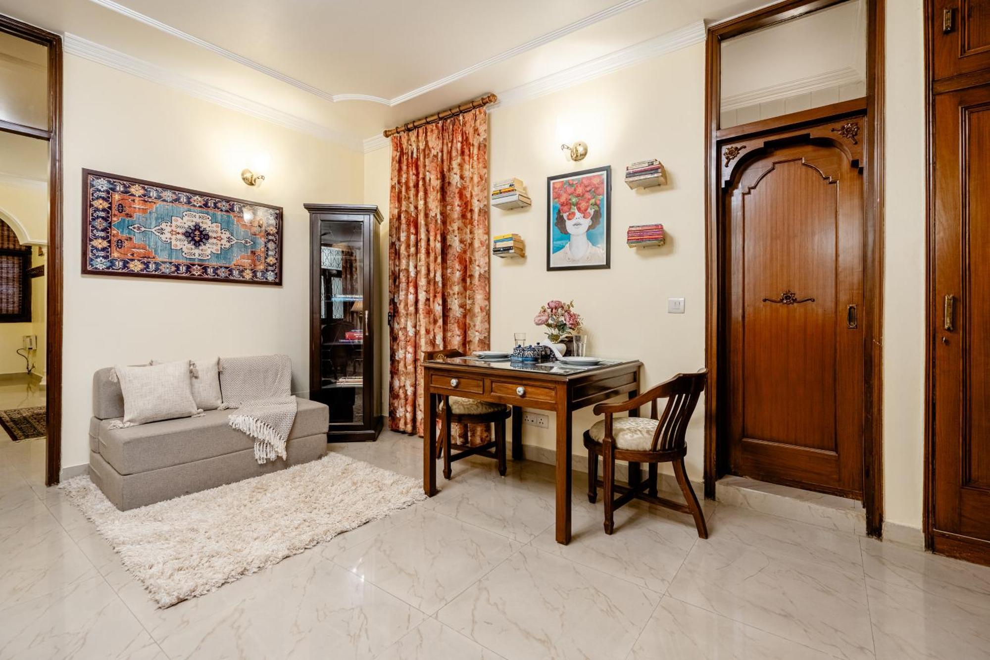 Apartment Quaint Penthouse 2bhk Kailash Hill